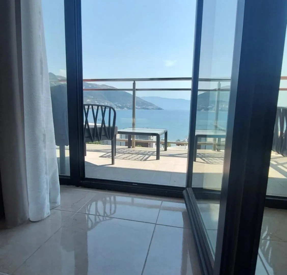 Rruga Moncheri 2 Vlore